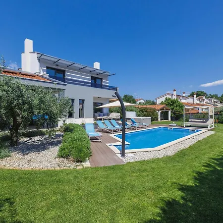 Grande By Interhome * Tar-Vabriga