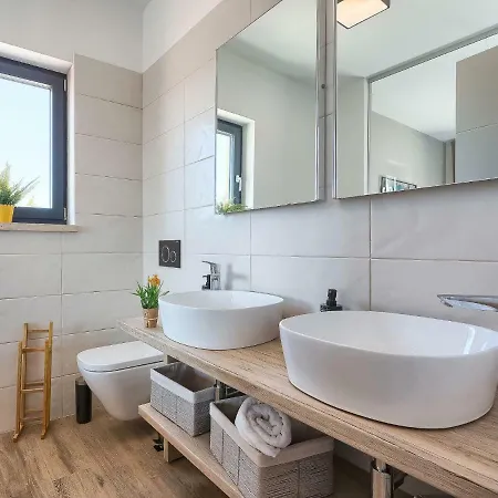 Grande By Interhome Tar-Vabriga