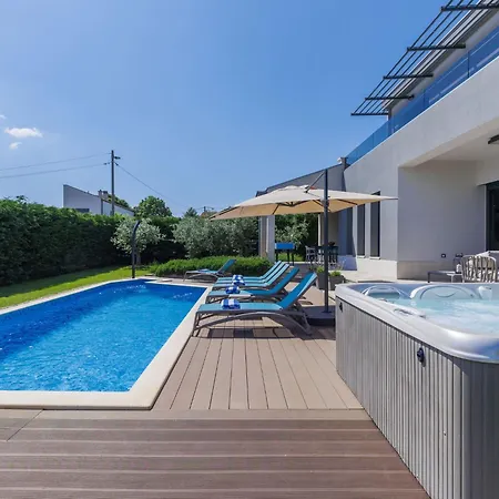 וילה Grande By Interhome *