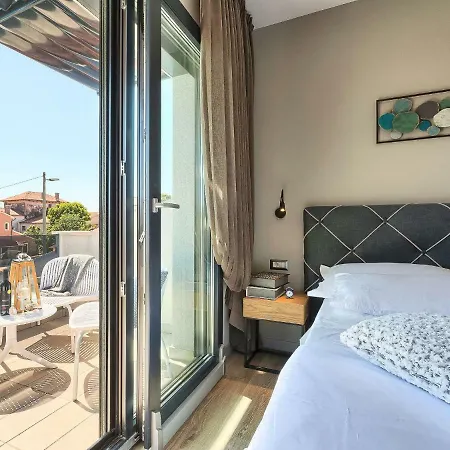 Grande By Interhome * Tar-Vabriga
