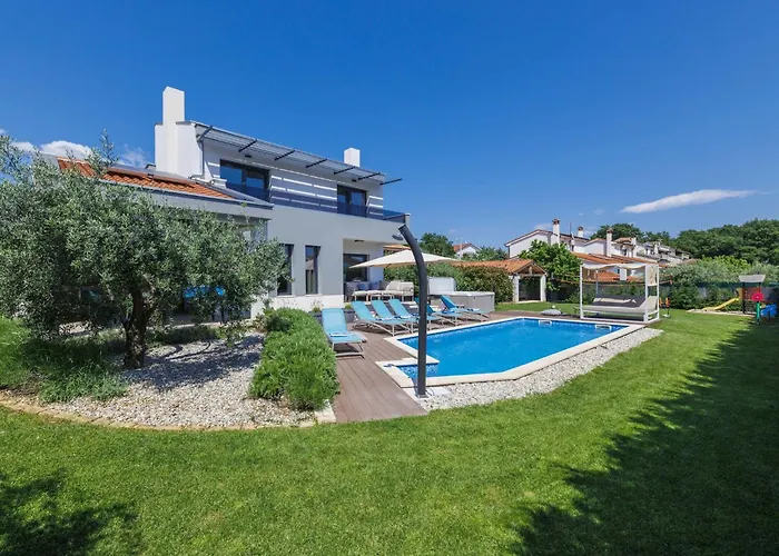 Grande By Interhome * Tar-Vabriga