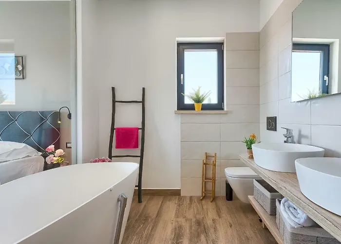 Grande By Interhome Villa