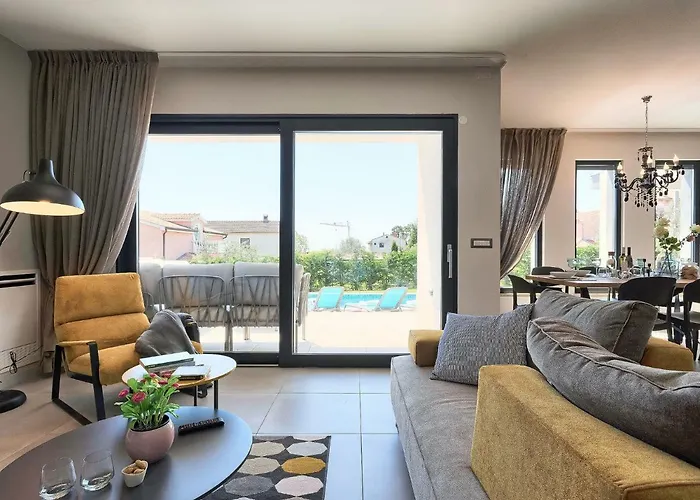 Grande By Interhome Villa